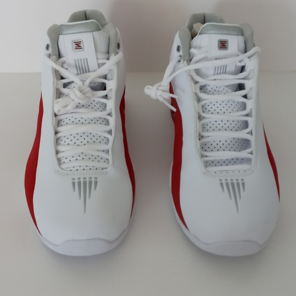 Shoes - Picture 2 of 5